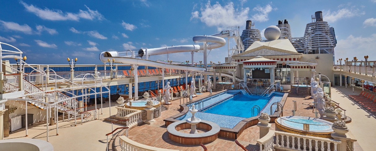resorts world cruises ships